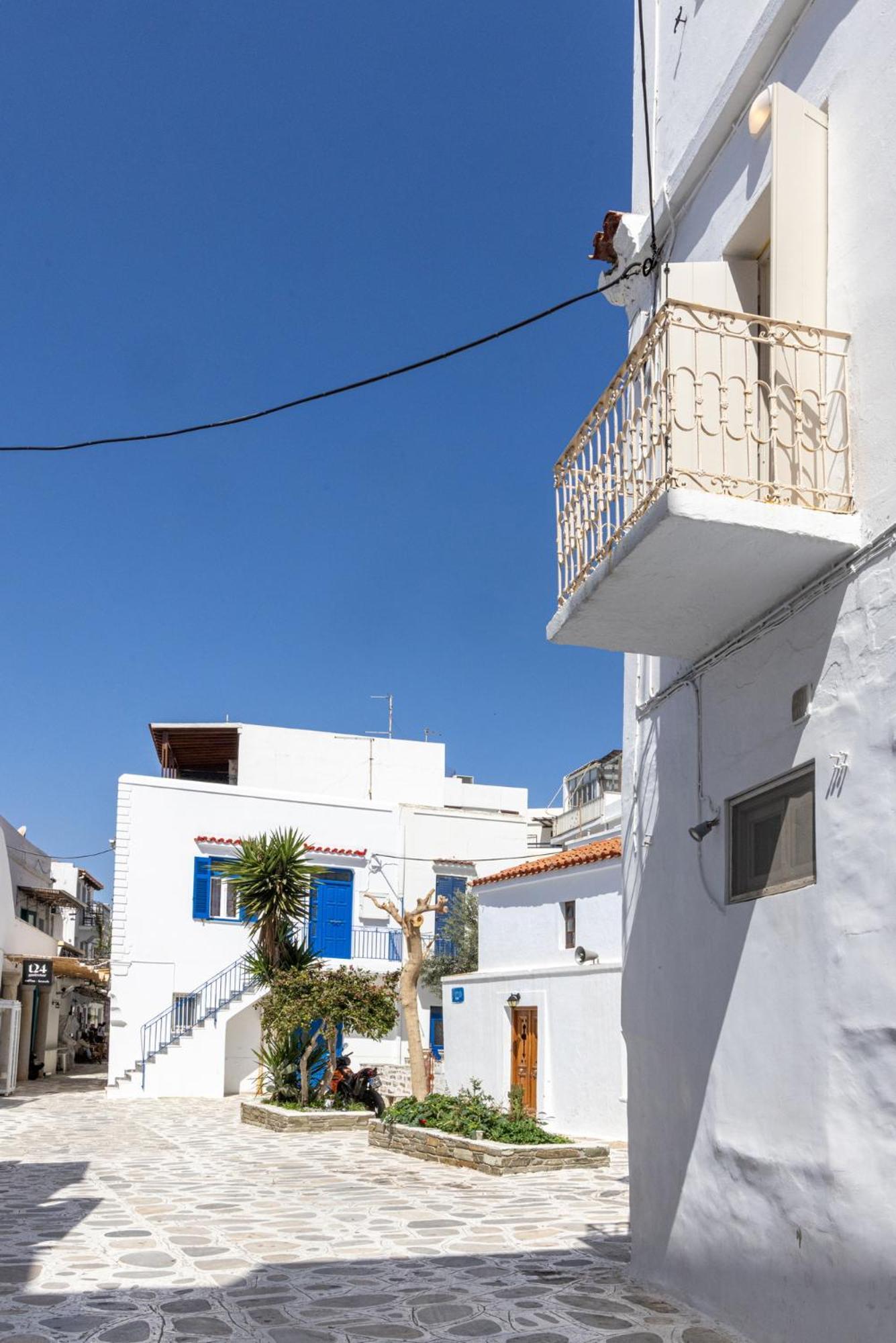 Alora Suites Tinos Quarto foto